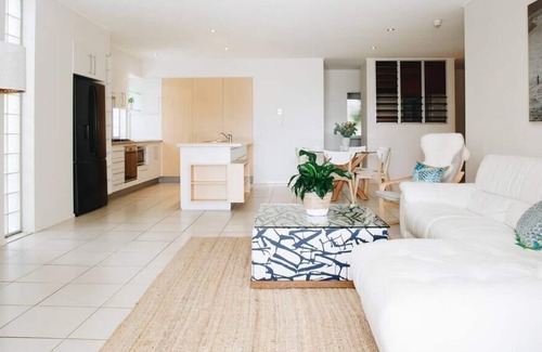 Twin Waters Apartment | Twin Waters Resort Apartment 3 Brm by the beach