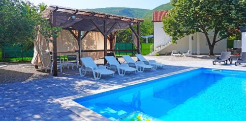 Mostar Apartment | Twins Land