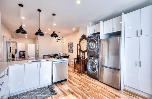 Hochelaga-Maisonneuve Apartment | Two 3BR apartments All yours! Downtown MTL