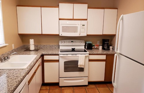 Rancho Viejo Villa | Two Bedrom Queen Suite 1 at Rancho Viejo