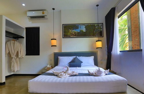 Siem Reap House | Two-bedroom Deluxe 6-8guests