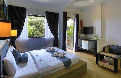 Siem Reap House | Two-bedroom Deluxe 6-8guests