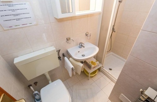 Donji Kraj Apartment | Two bedroom apartment with terrace Kraj, Opatija (A-7724-c)