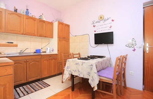 Kastela Apartment | Two bedroom apartment with terrace and sea view Kaštel Lukšić, Kaštela (A-13734-a)