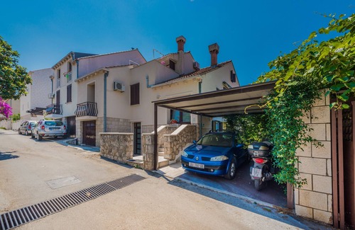 Gornji Kono Apartment | Two bedroom apartment with terrace Dubrovnik (A-9073-a)