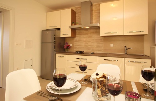 Silo Apartment | Two bedroom apartment near beach Šilo, Krk (A-18719-a)