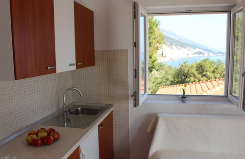 Sveta Nedjelja Apartment | Two bedroom apartment near beach Sveta Nedilja, Hvar (A-13176-a)