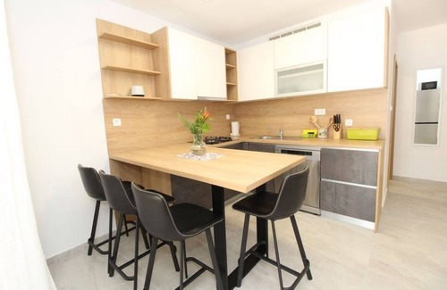 Kolan Apartment | Two bedroom apartment near beach Mandre, Pag (A-6284-c)