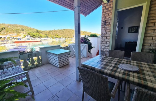 Island Dugi Otok Apartment | Two bedroom apartment near beach Zaglav, Dugi otok (A-8170-a)