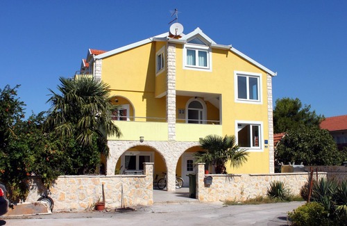 Sibenik Apartment | Two bedroom apartment with terrace Šibenik (A-4166-a)