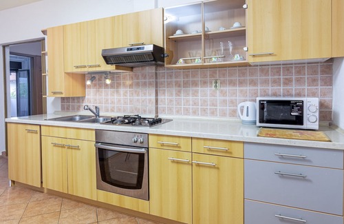Sveti Martin Apartment | Two bedroom apartment with terrace Buzet, Central Istria - Središnja Istra (A-17562-a)