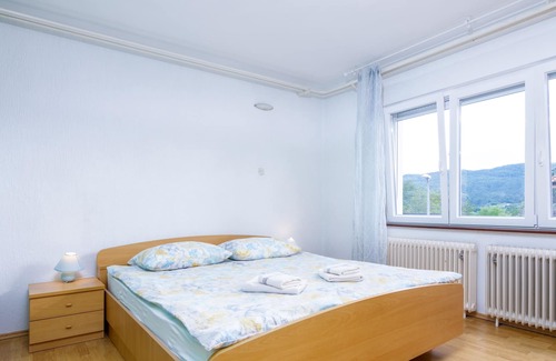Sveti Martin Apartment | Two bedroom apartment with terrace Buzet, Central Istria - Središnja Istra (A-17562-a)