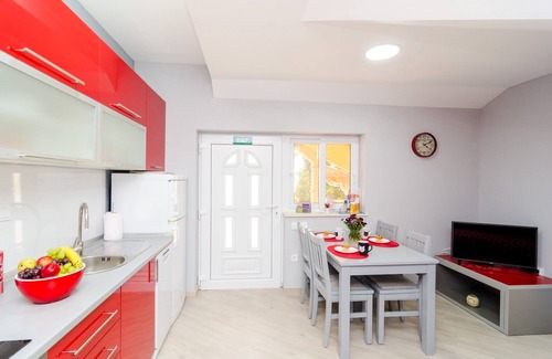 Banici Apartment | Two bedroom apartment with terrace and sea view Banići, Dubrovnik (A-23176-b)