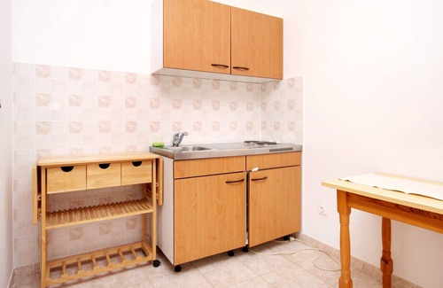 Sveta Nedjelja Apartment | Two bedroom apartment with terrace and sea view Sveta Nedilja, Hvar (A-110-b)