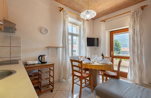 Island Hvar Apartment | Two bedroom apartment with terrace Jelsa, Hvar (A-11319-a)