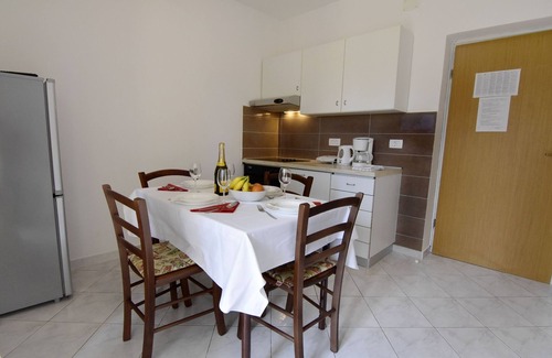 Valica Apartment | Two bedroom apartment with balcony Valica, Umag (A-21926-b)