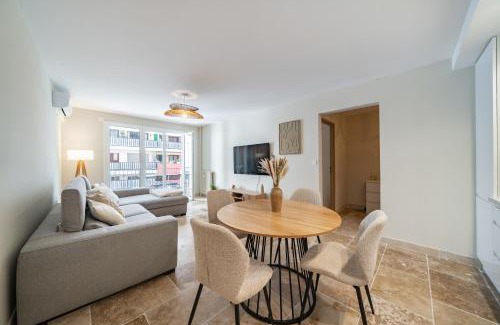 Prado - Republique Apartment | Two Bedroom Appartment - Cannes