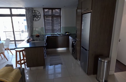 Big Bay Apartment | Two Bedroom Beachfront Penthouse with Parking