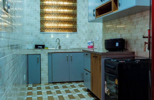 Teshie Apartment | Two-Bedroom Deluxe Apartment in delightful Accra with amazing views & free Wifi.