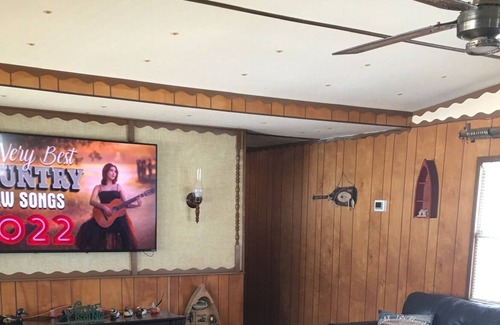 Wagoner House | Two bedroom, furnished, Fort Gibson Lake fish camp getaway.