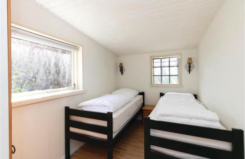 Østermarie House | Two-Bedroom Holiday Home In Ostermarie