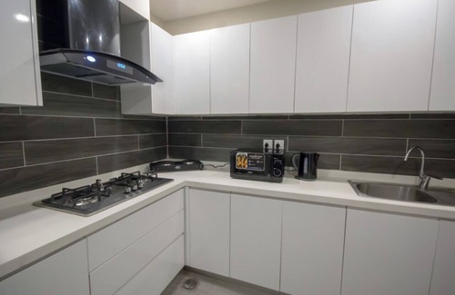 Lahore Apartment | Two bedroom luxury Apartment – Perfect for 5 Guests