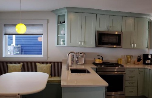 Hallowell Apartment | Two bedroom Mid Century Modern apartment in downtown Hallowell