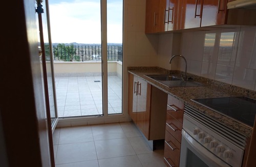 Mutxamel Apartment | Two Bedroom Penthouse Apartment, aircon, wi fi and communal swimming pool.