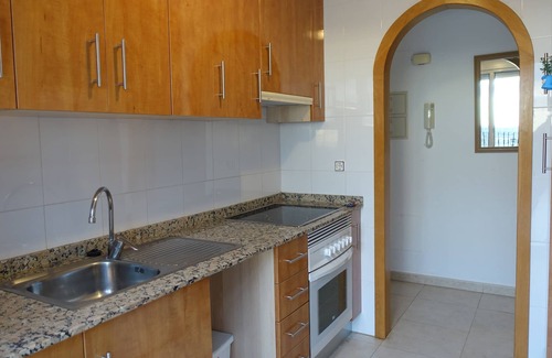 Mutxamel Apartment | Two Bedroom Penthouse Apartment, aircon, wi fi and communal swimming pool.