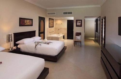 Puerto Plata Hotel | Two Bedroom Presidential Suites in Cofresi Palm Beach & Spa Resort