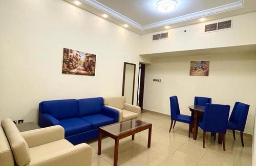 Al Mankhool Apartment | Two bedroom serviced apartment with all amenities for short term rental in Al Mankhool area