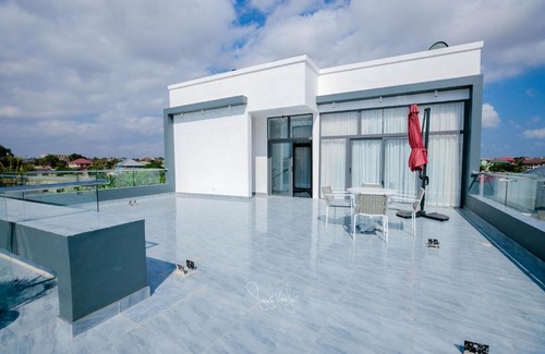 Agbogba Apartment | Two Bedroom Suite - Uphills Court