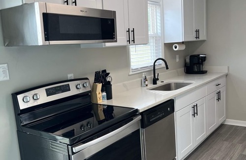 Cape Charles House | Two Blocks to Beach and Town and ON Central Park!