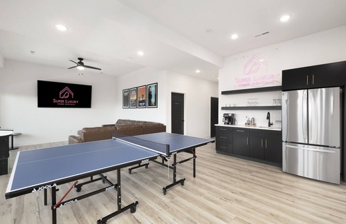 Hollister House | Two homes (sleeping 51) golf simulator, outdoor sauna, hot tub & fire table