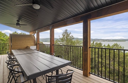 Hollister House | Two homes (sleeping 51) golf simulator, outdoor sauna, hot tub & fire table