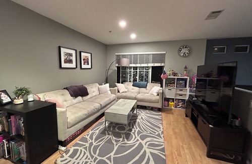 Lower Peters Canyon House | two-level with 2 master bedroom, pools, hiking trails, close to marketplace