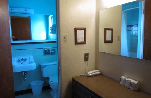 Cortez Apartment | Two Queen Beds at Aneth lodge