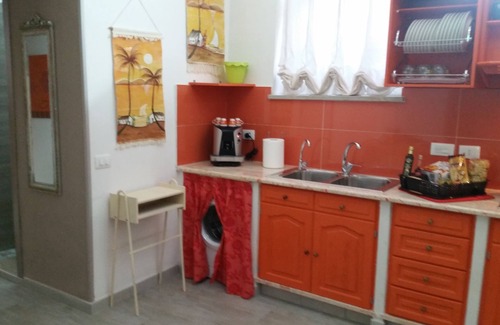Corso dei Mille - Sant'Erasmo Apartment | two-room apartment in front of the marina of St. Erasmus