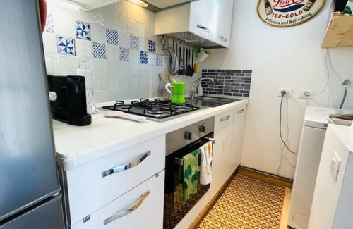 Turro Apartment | Two-room apartment Montelungo 3 min. from Metro Rossa Turro