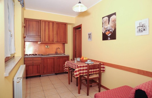 Santa Maria degli Angeli Apartment | Two-room apartment with swimming pool at Km 04 from Assisi