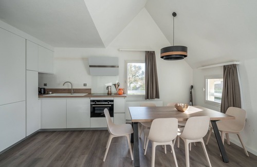 Benodet Apartment | Ty Corn - Two Bedroom Apartment, Sleeps 6