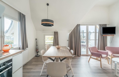 Benodet Apartment | Ty Corn - Two Bedroom Apartment, Sleeps 6