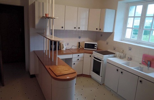 Carhaix-Plouguer House | Ty Coz Room 1 in Town House