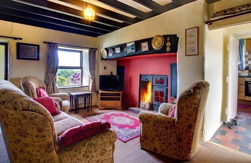 Llanfaglan House | Ty Eiddew