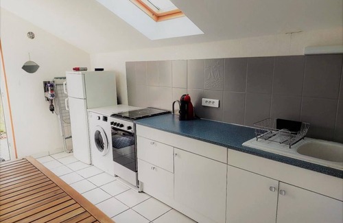 Fouesnant Bed & Breakfast | Ty Moutik: walk to the beaches and village