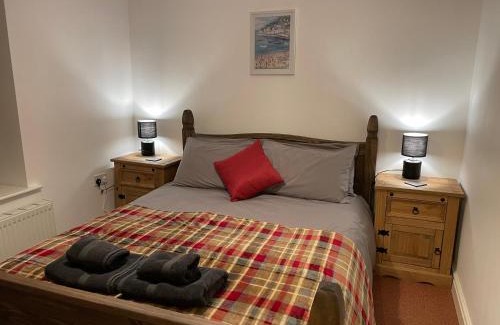 Nant Peris House | Ty'n y Cwm, Nant Peris