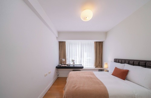 Xujiahui Bed & Breakfast | Tyms 3BR 2BA Apartment in Xujiahui