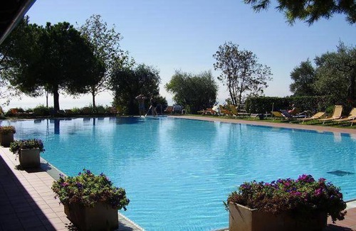 Marciaga Resort | Type A (no lake view)