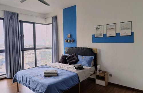Seri Kembangan Apartment | TypeD-Amerin-5Bedroom-10pax-Pool-C180-UPM-KL