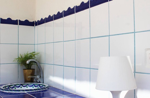 Villamena Cottage | Typical Andalusian house with pool located in El Valle de Lecrín.